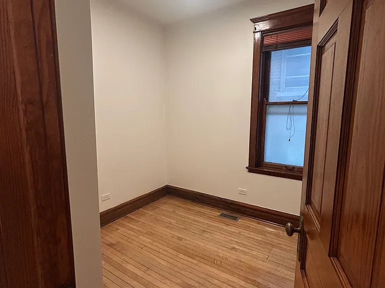 2538 S Drake Ave #1 — Photo 13