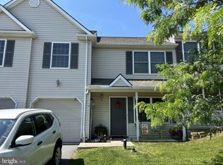 19 Riverview Dr, Wrightsville, PA 17368