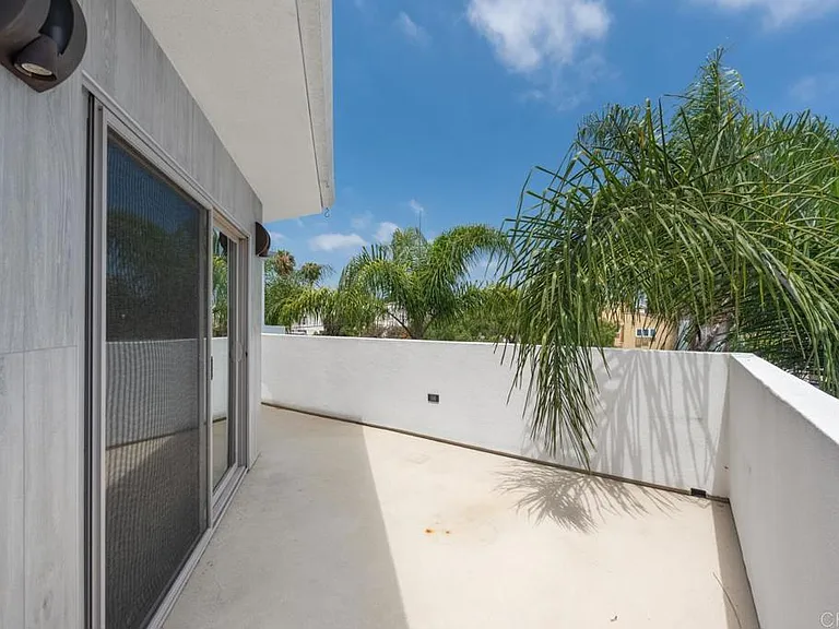 4410 Gresham St — Photo 45