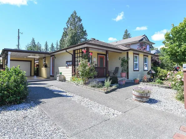 2849 Penrith Ave, Cumberland, BC V0R 1S0