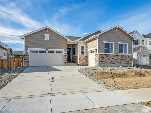 3795 Emerald Shore Circle, Loveland, CO 80538