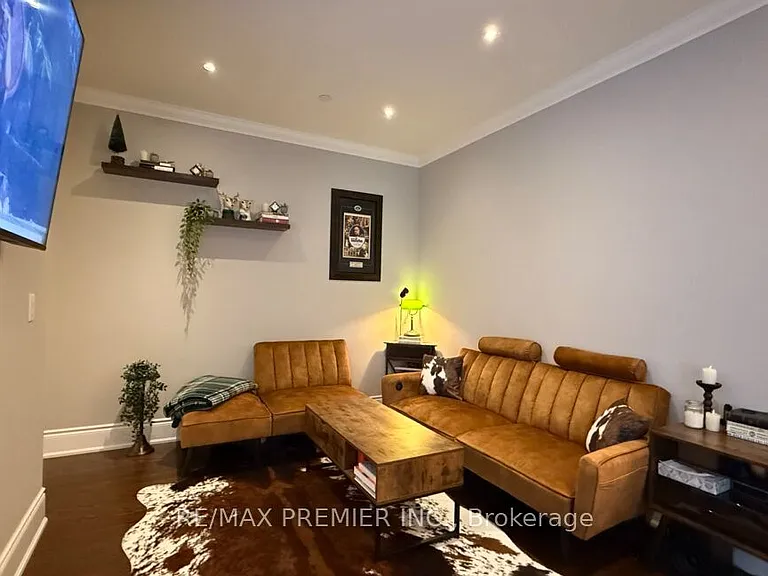 10360 Islington Ave #212 — Photo 5