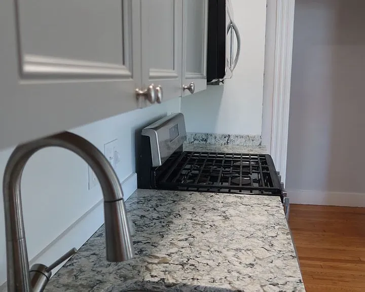 85 Avon St — Photo 7