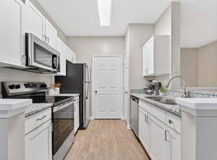 Hawthorne Bridford, Greensboro, NC 27407