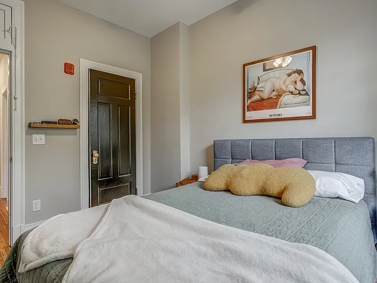 425 N Arthur Ashe Blvd #G — Photo 12