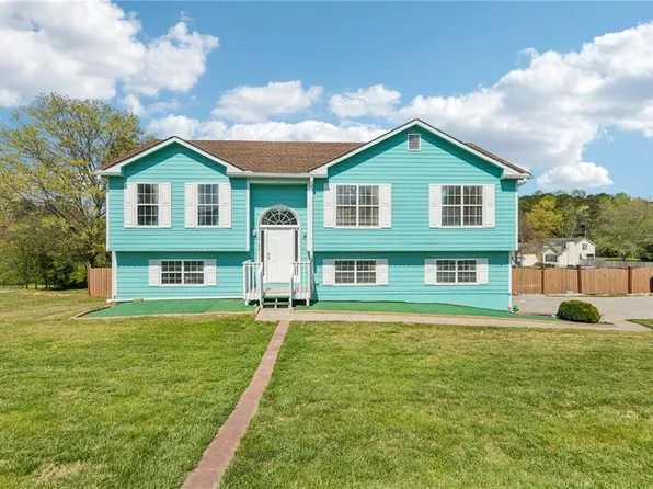 1549 Wynfield Dr, Auburn, GA 30011