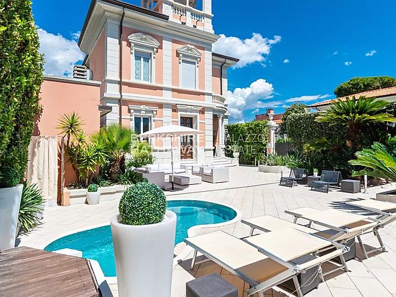 5th image of Undisclosed Address Forte Dei Marmi