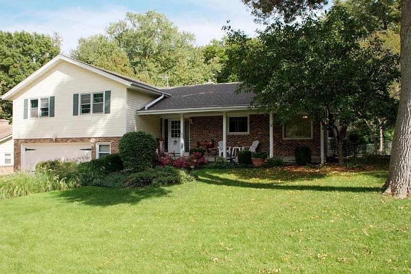 1st image of 2119 Taliesen Ln