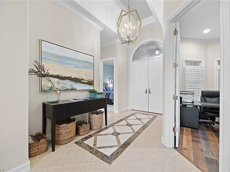 8446 Mallards Way — Photo 4
