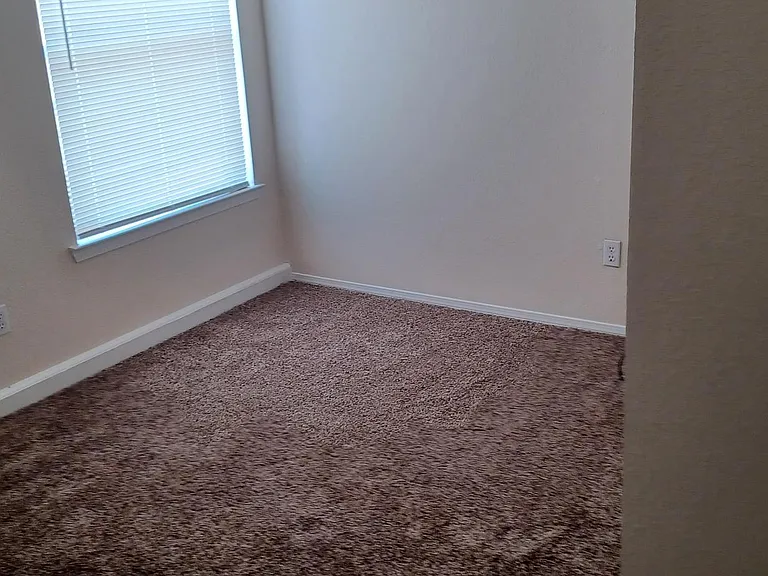 5760 W Valley Cir — Photo 20