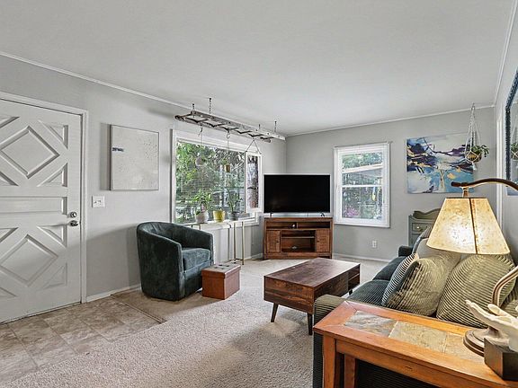 5th image of 1320 Craft Ave