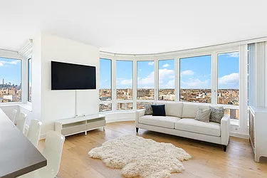 306 Gold Street, #30A