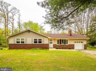 614 Hartford Rd, Mount Laurel, NJ 08054