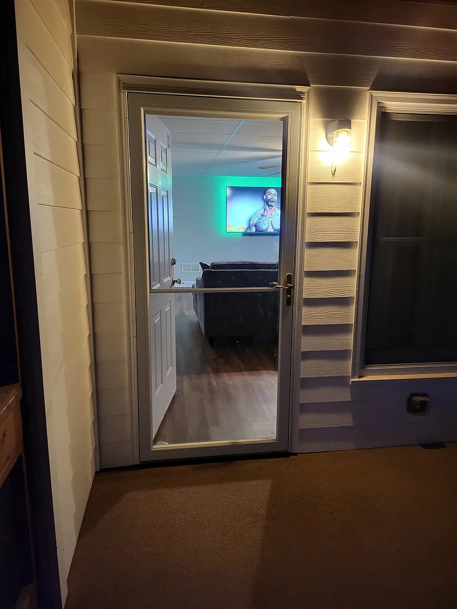 Building Photo - 170 River Birch Dr #BASEMENT