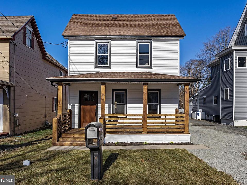 1st image of 219 Lumberton Rd