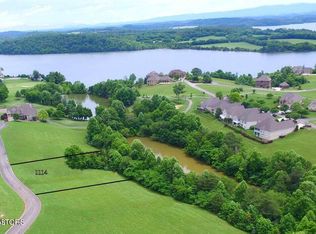 108 Parkside Dr, Vonore, TN 37885