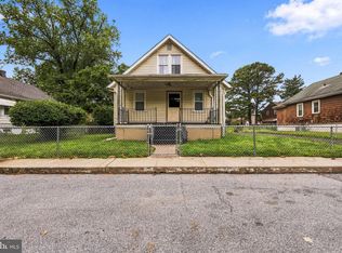 16 Sutton Ln, New Castle, DE 19720