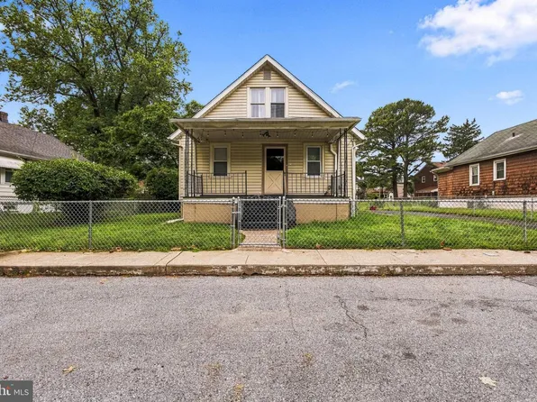 16 Sutton Ln, New Castle, DE 19720