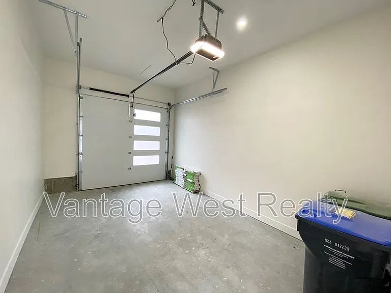 867 Morrison Ave #4 — Photo 39