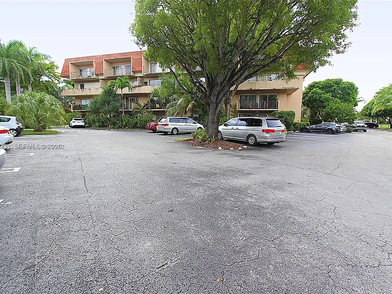 7900 Camino Cir #403 — Photo 1