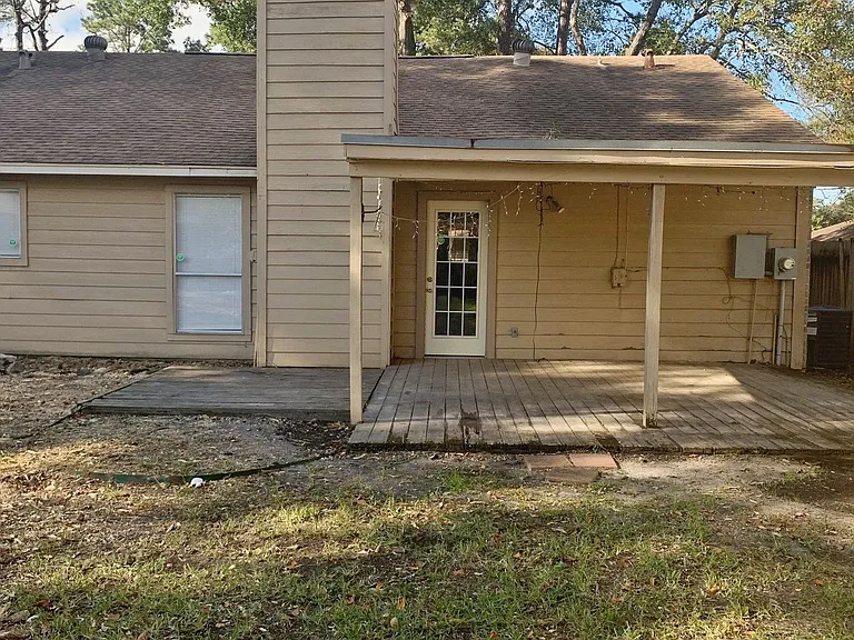 3730 Village Grove Dr — Photo 18