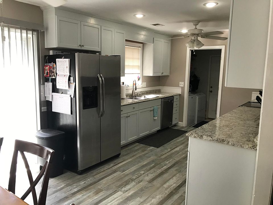 1st image of 4449 Clovewood St