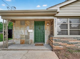 3817 Anita St #A, Houston, TX 77004