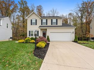 31832 Rustic Rdg, North Ridgeville, OH 44039