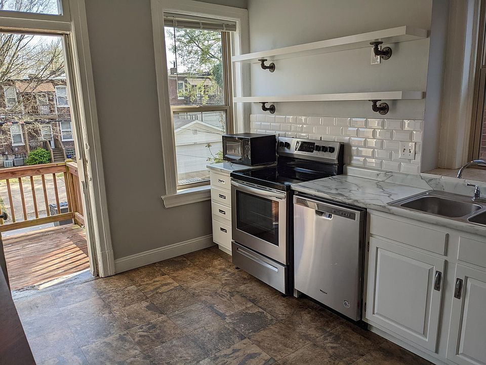 1st image of 4246 Flad Ave Floor 2