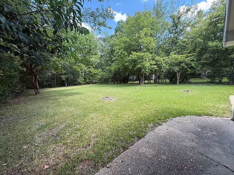 1805 Gillespie Dr — Photo 14