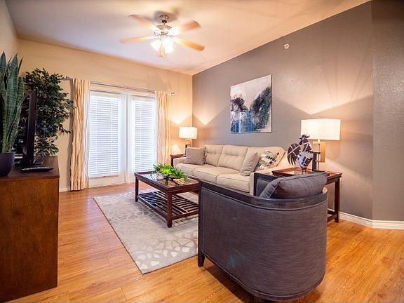 Spacious Living Area