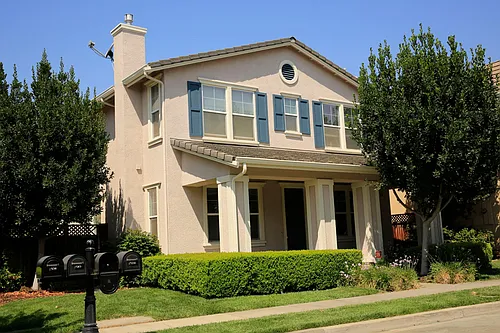 1516 Whispering Oaks Way Photo 1