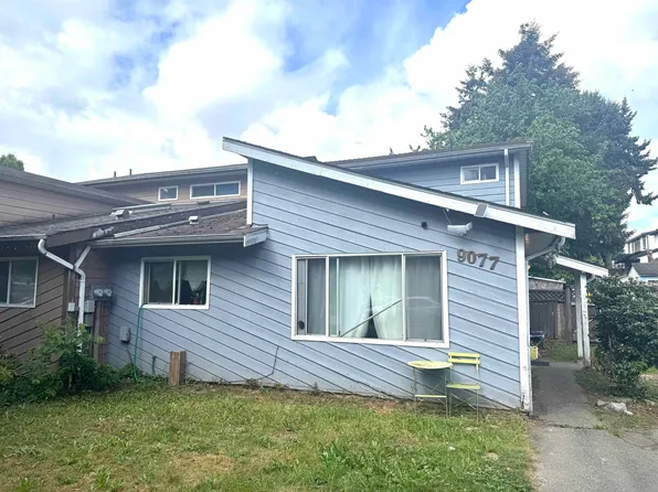 9077 135a St, Surrey, BC V3V 7C4