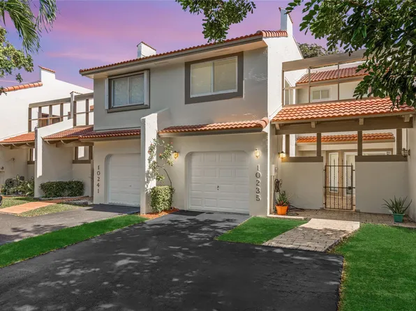 10235 NW 46th Street, Doral, FL 33178