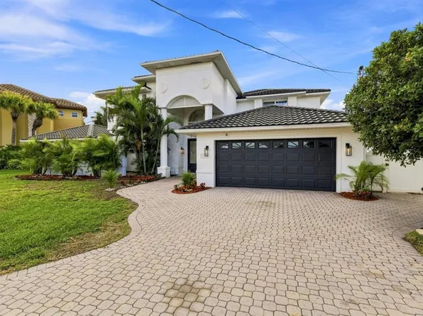 461 PALM ISLAND NE, CLEARWATER BEACH, FL 33767