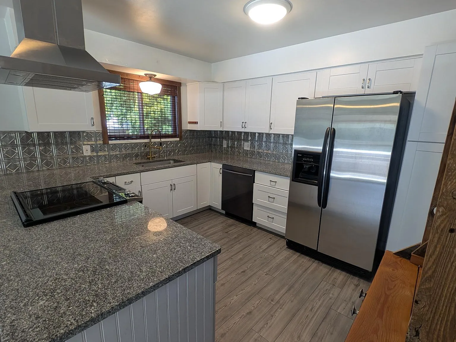 3 bed, 1485 sqft, $2,650 — Photo 2