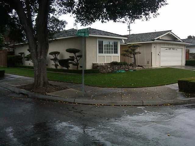 2nd image of 37073 Lassen St