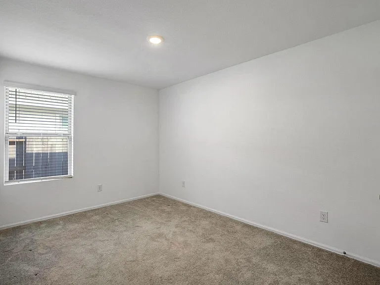 19424 Villa Mesa Dr — Photo 7