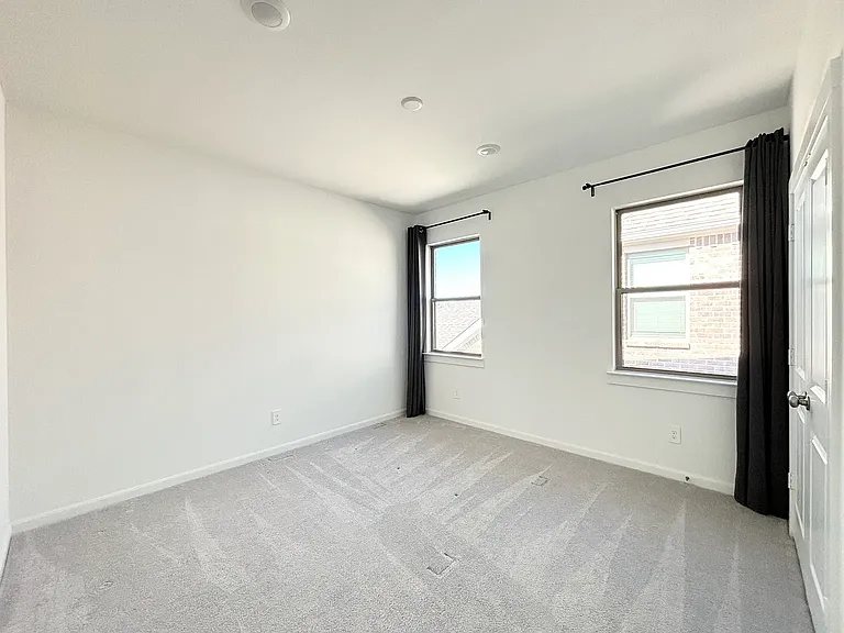 4809 Zilker Ave — Photo 18