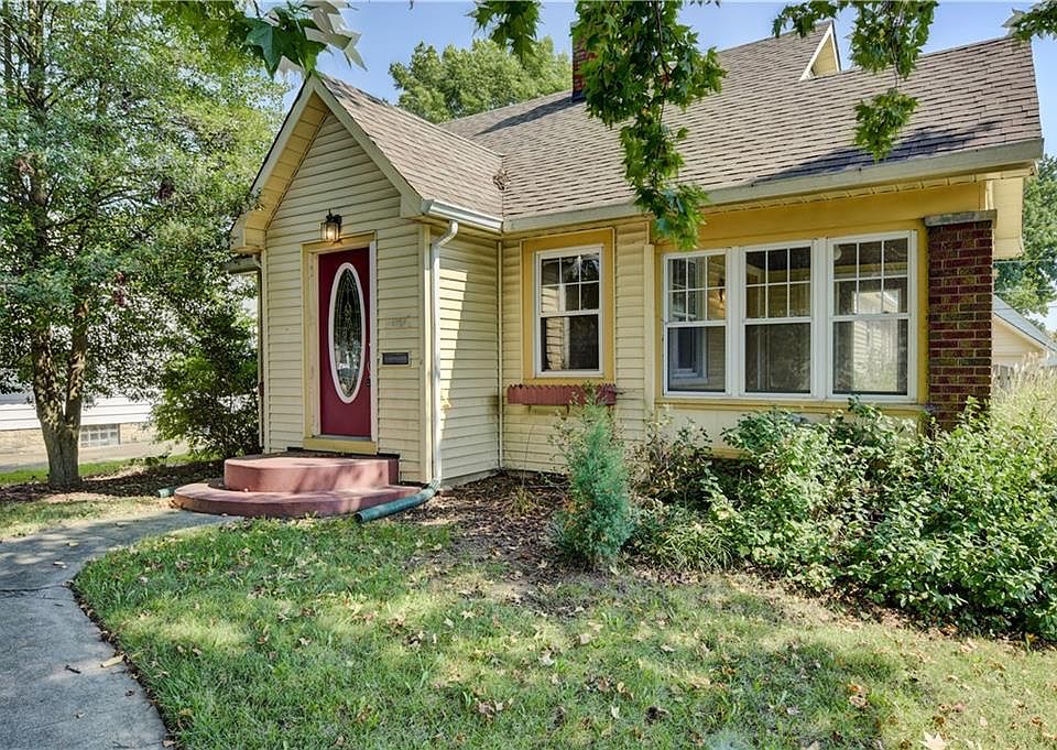 1st image of 1729 Ellen Dr