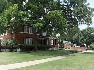 902 Stanley Ave SW, Ardmore, OK 73401