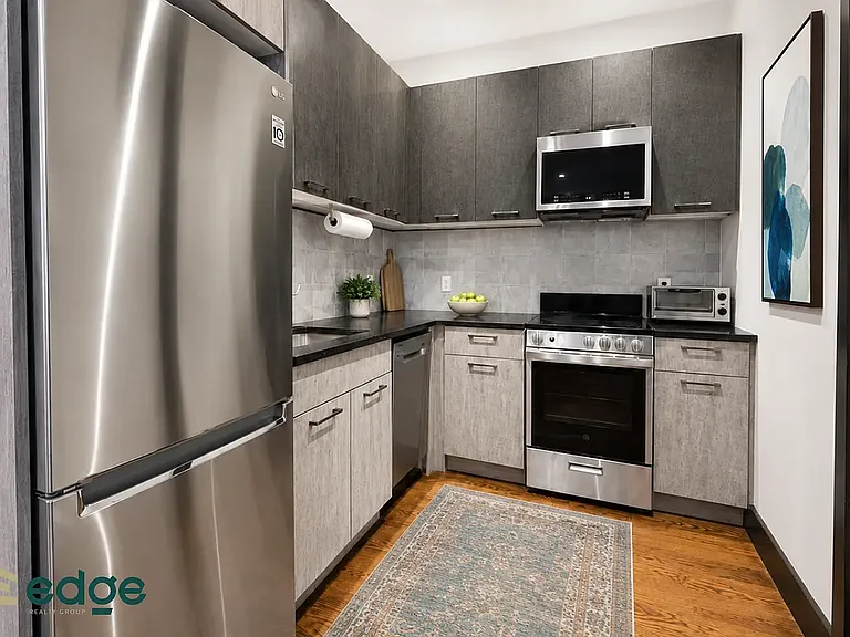 340 Irving Ave #4D — Photo 3