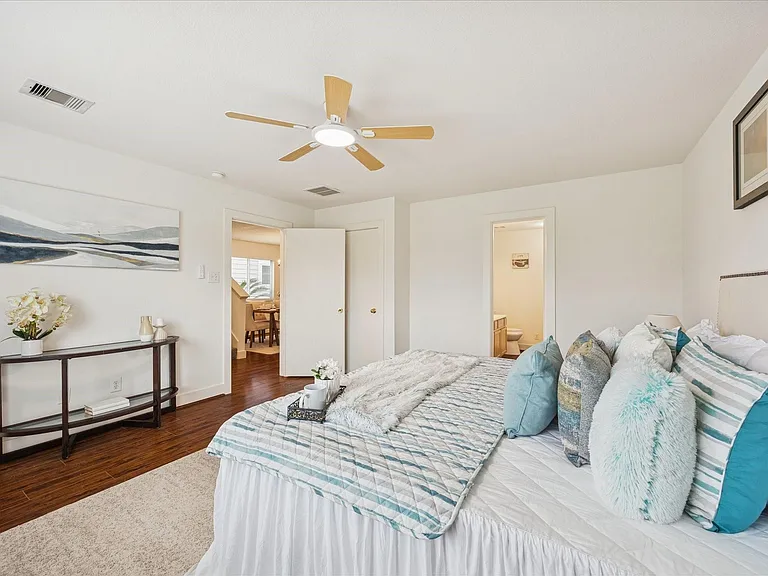 10727 Cobblecreek Way — Photo 11
