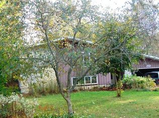 1975 Seville Rd, Kronenwetter, WI 54455