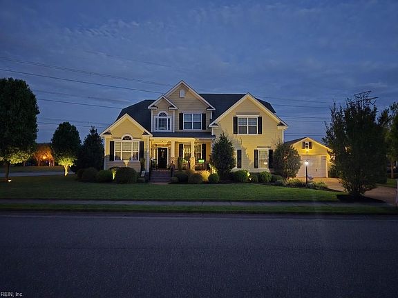 3rd image of 9501 N River Rd