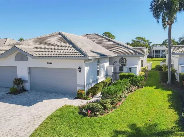 5541 E Long Common Ct #28, Sarasota, FL 34235