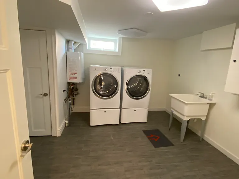 8523 N Oleander Ave — Photo 26