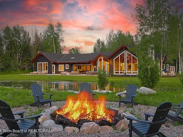 6625 N Upper Cascade Dr, Jackson, WY 83001