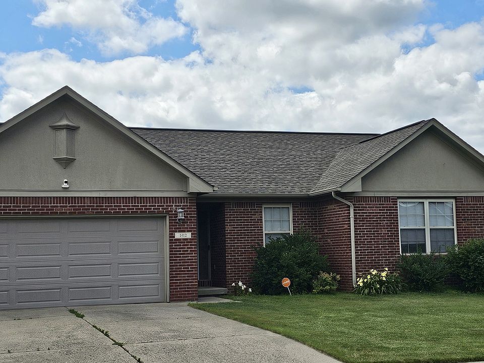 1st image of 1412 Evergreen Dr
