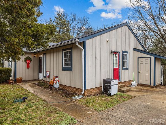 4th image of 11413 Moonridge Dr